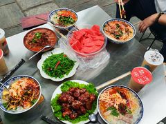 -巍山𤆵肉饵丝