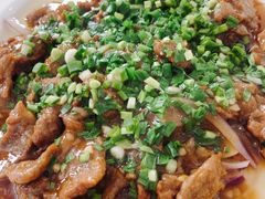 葱香黄牛肉-熊猫主题餐厅