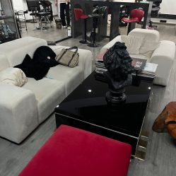 -龙之吻专业刺青·手工耳洞·纹身去色