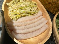 -三出山火锅(南京万象天地店)