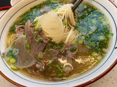 牛肉拉面加牛肉-伊祥·敦煌楼