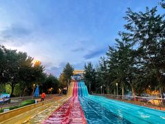 -欢乐水魔方水世界