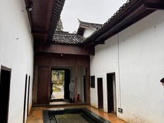 -毛泽东同志旧居