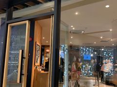 门面-星巴克臻选(莘庄仲盛店)