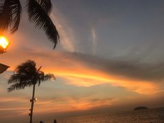 -Sunset Bar(丹绒亚路香格里拉店)