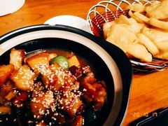 青梅红烧肉-云隐小厨·传统大理美食(复兴路店)