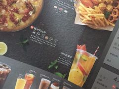 -必胜客(武汉欢乐谷店)