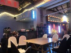 -里堂派对·独栋团建聚会小院轰趴馆(三圣乡店)