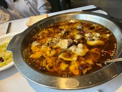 -新沸腾鱼乡(世贸天阶店)