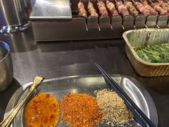 -麦凯伦烧烤·精酿超级工厂店(金桥总店)
