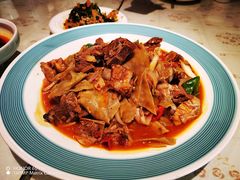 羊排焖豆饼-疆山别院烧烤·新疆菜(铁路局店)