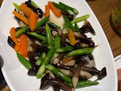 鸡纵菌炒芦笋-新时代大酒店(仰口路店)