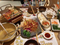 -冰川冷面·延边菜·炭烤串(观前店)