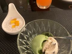 -圣丰索菲特·2 On 988 Café 自助餐厅