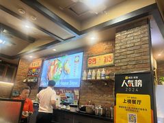 -喇喇排骨火锅·传统韩式脊骨汤(望京西园总店)