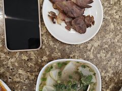 -磨沟沿老字号牛肉面·清真(金港城店)