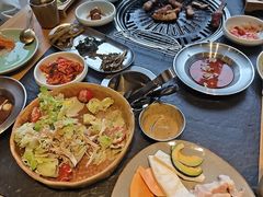 -黑豚黨韩国烤肉料理(悦然时光店)