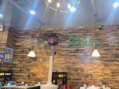 -哈尔滨烧烤·山河村铁锅炖(交大店)