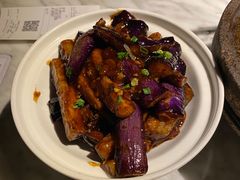 黄豆酱烧茄子-蔴将·川菜(黄龙万科店)