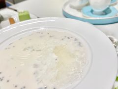 -燕庭·纯燕窝·甜品下午茶(南京西路店)