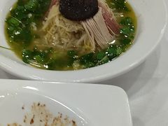 -老人和饭店(淮海中路店)