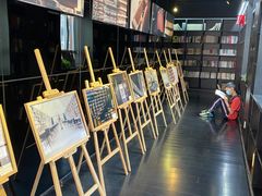 -钟书阁(松江泰晤士小镇店)