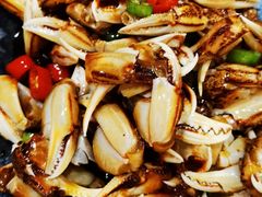 私制醉蟹钳-老东镇啤酒屋海鲜加工·蒸汽海鲜·海鲜烧烤(台东店)