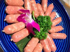 -泓炙颐凤鲜海鲜火锅料理(桐乡店)