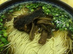 -老陆稿荐(西中市店)