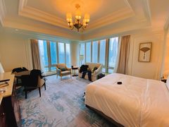 -广州富力丽思卡尔顿酒店