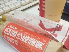 -肯德基(南京站A2检票口楼上)