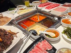-海底捞火锅(威高广场店)