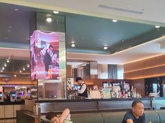 -东方红海鲜百汇(国际大厦店)