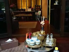 -迪瓦娜按摩和水疗中心