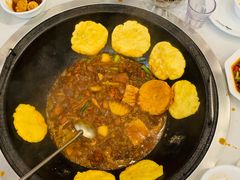 -鲁员外地锅鸡地锅鱼(古墩路店)