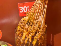 -何师烧烤Pro ·江湖川菜·小龙虾·精酿啤酒(太古里旗舰店)
