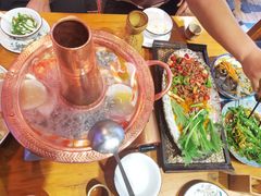 -民食香·腊排骨野生菌美食(木府店)