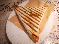 热压凤梨奶酪猪肉三角馅饼-野草莓自由市场