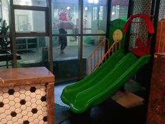 -巴十克欢乐餐厅(汉堡披萨牛排中餐店)