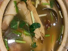 -破瓦寒窑·地摊烤羊排