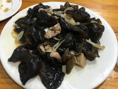 -老青岛海鲜烧烤大排档