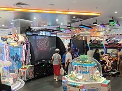 -反斗乐园π·电玩·高空拓展·蹦床(龙华天虹店)
