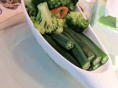-粤点越有·茶点·粤菜(樵岭国际店)