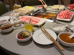 -海底捞火锅(新松江路店)