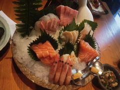 -花和海鲜自助(梅江店)