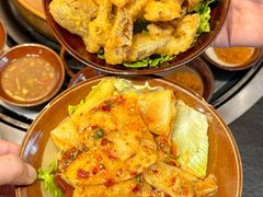 -阿山卓·野生菌火锅·纳西火塘烤肉