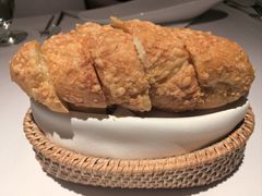 招牌蒜香面包-Oyster Talks 四度蚝法餐厅