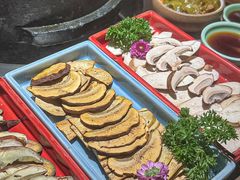 -蘑界·野生菌火锅(深业上城店)