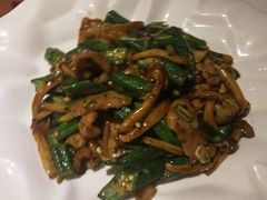 -铜锣湾·有麝自然香(渝北财富中心店)