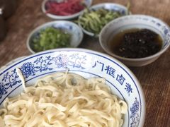 -门框胡同百年卤煮(新街口店)